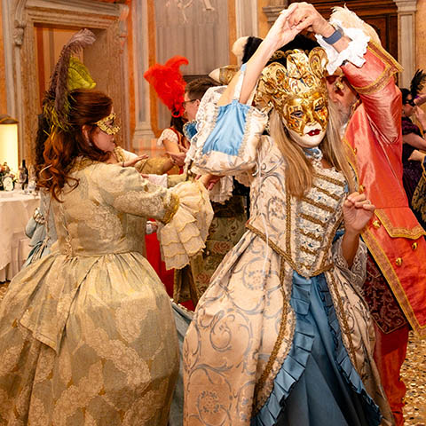 Ballo di Carnevale Minuetto d'amore